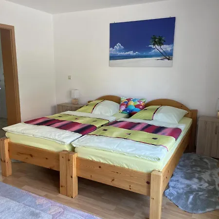 Privatzimmer *